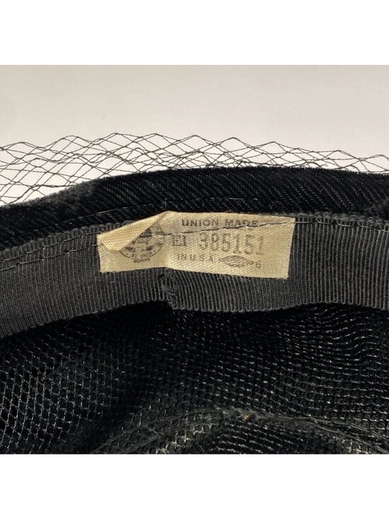 Vintage Black Velvet Pillbox Hat Face Veil with Dot Accents Union Label main image 5
